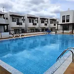 Lägenhet Duplex Noray Vista A La Piscina