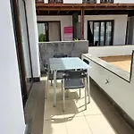 Lägenhet Duplex Noray Vista A La Piscina Puerto Calero
