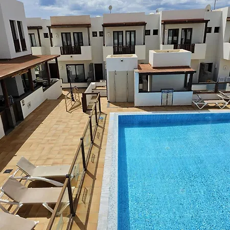 アパート Duplex Noray Vista A La Piscina