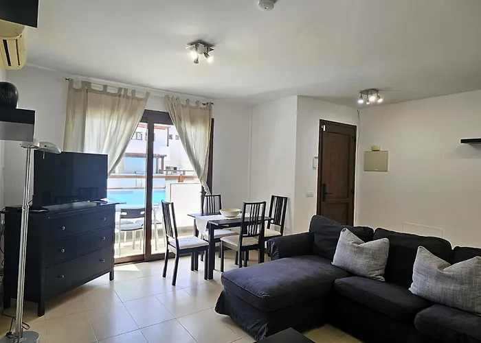 Duplex Noray Vista A La Piscina بْوُرتو كاليرو